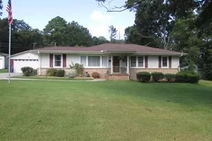 111 Forest Dr, Laurens, SC 29360 - Photo 1
