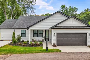 104 Cox St, Simpsonville, SC 29681 - Photo 1
