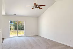 226 Kahlen Ct, Piedmont, SC 29673 - Photo 3