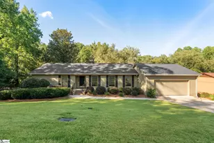 209 E Kenilworth Dr, Greenville, SC 29615 - Photo 1