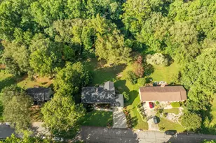 209 E Kenilworth Dr, Greenville, SC 29615 - Photo 49