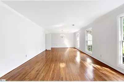 209 E Kenilworth Drive, Greenville, SC 29615 - Photo 5