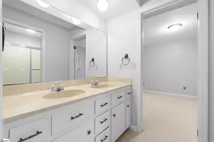 209 E Kenilworth Dr, Greenville, SC 29615 - Photo 37