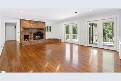 209 E Kenilworth Drive, Greenville, SC 29615 - Photo 17