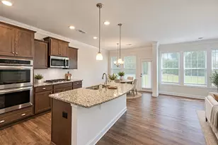 205 Lambert Ct, Simpsonville, SC 29680 - Photo 5