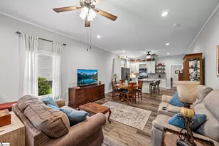 22 Seyle St, Greenville, SC 29605 - Photo 3