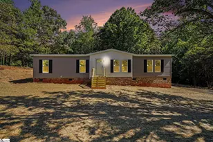 332 Shenandoah Dr, Easley, SC 29642 - Photo 3