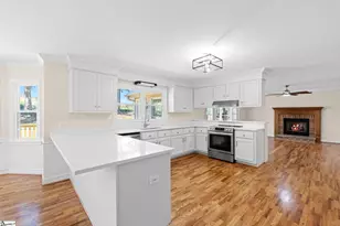 225 E Thistle Ln, Greenville, SC 29615 - Photo 7