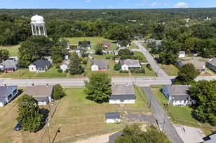 31 & 33 N Greenwood Ave, Ware Shoals, SC 29692 - Photo 33