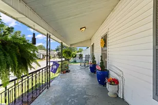 31 & 33 N Greenwood Ave, Ware Shoals, SC 29692 - Photo 3
