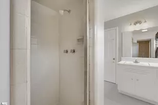 609 Pelham Rd, Greenville, SC 29615 - Photo 25