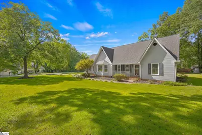200 Wren Way, Simpsonville, SC 29681 - Photo 3