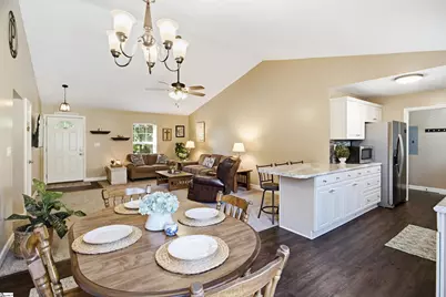 216 Helen Street, Simpsonville, SC 28681 - Photo 13