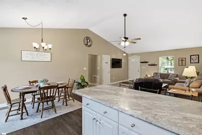 216 Helen Street, Simpsonville, SC 28681 - Photo 19