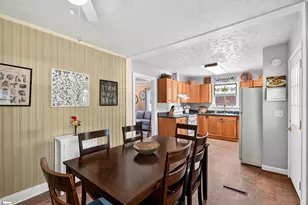 37 Crestmore Dr, Greenville, SC 29611 - Photo 13