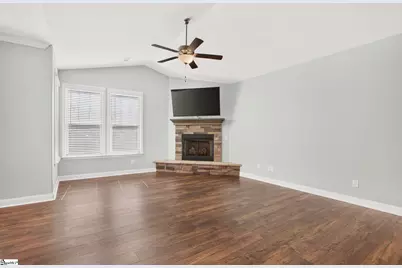 201 Ridgefield Lane, Greer, SC 29651 - Photo 17