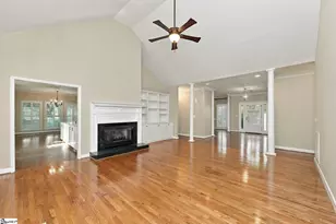 305 Beckworth Dr, Taylors, SC 29687 - Photo 5