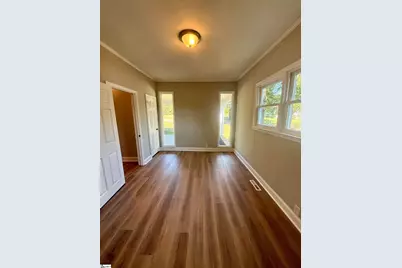160 J Street, Greer, SC 29651 - Photo 9
