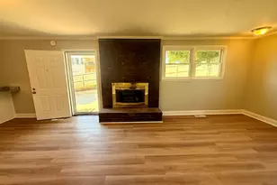 160 J St, Greer, SC 29651 - Photo 7