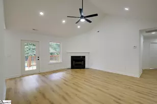 4 Judges Ln, Greer, SC 29651 - Photo 35