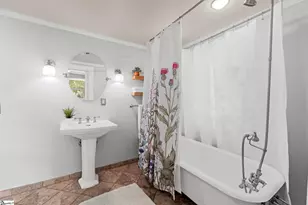 220 Buist Ave, Greenville, SC 29609 - Photo 27