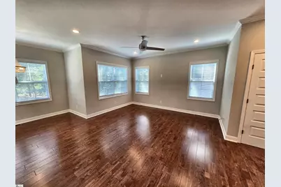 219 Maloy Street, Greenville, SC 29601 - Photo 5