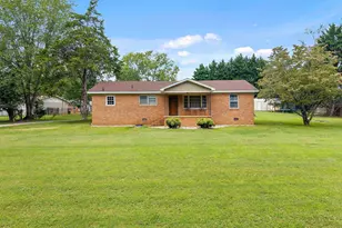 5 McGill Rd, Taylors, SC 29687 - Photo 1