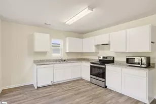 147 Bennett Dairy Rd, Spartanburg, SC 29307 - Photo 11