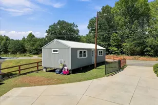 354 Old Rutherford Rd, Taylors, SC 29687 - Photo 33