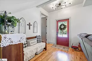354 Old Rutherford Rd, Taylors, SC 29687 - Photo 5