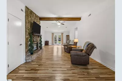 110 Coldspring Drive, Spartanburg, SC 29301 - Photo 7