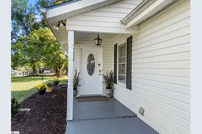 110 Coldspring Drive, Spartanburg, SC 29301 - Photo 5