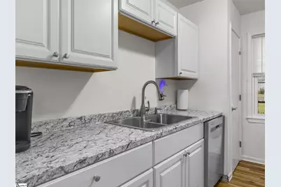 110 Coldspring Drive, Spartanburg, SC 29301 - Photo 17