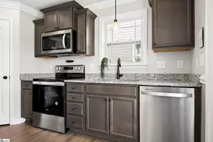 1373 Romany Ct, Boiling Springs, SC 29316 - Photo 7