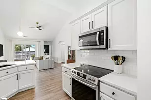 102 N Church St, Duncan, SC 29334 - Photo 9