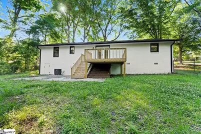407 Beechwood Circle, Greenwood, SC 29646 - Photo 17