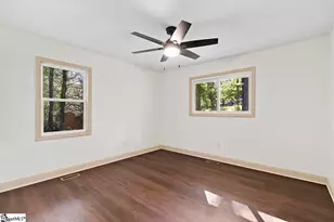 407 Beechwood Cir, Greenwood, SC 29646 - Photo 13