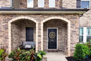 2505 Apsley Ct, Greer, SC 29651 - Photo 3