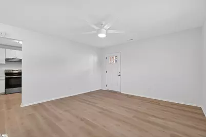 230 Fisher Avenue, Spartanburg, SC 29301 - Photo 5