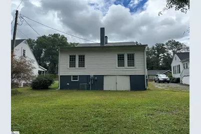 108 Moreland Avenue, Laurens, SC 29360 - Photo 13