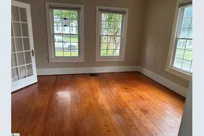 108 Moreland Avenue, Laurens, SC 29360 - Photo 11