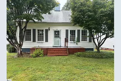 108 Moreland Avenue, Laurens, SC 29360 - Photo 1