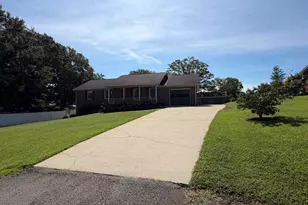 103 N Johnson St, Landrum, SC 29356 - Photo 7