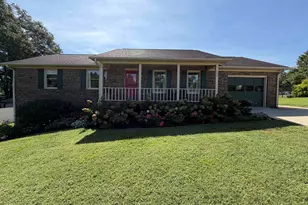 103 N Johnson St, Landrum, SC 29356 - Photo 5