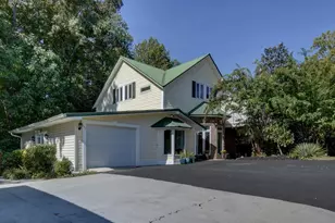 687 Burnt Tanyard Rd, Salem, SC 29676 - Photo 3