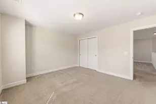 301 Hollenbeck Pl, Greenville, SC 29607 - Photo 27