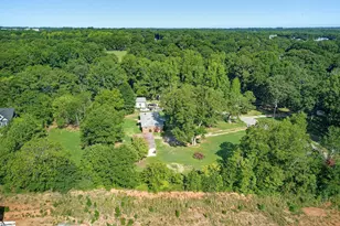 520 Standing Springs Rd, Greenville, SC 29605 - Photo 7
