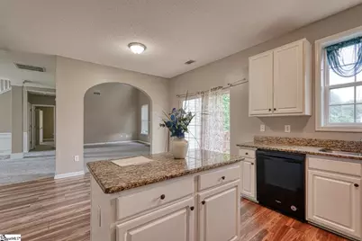 823 Old Wynd Court, Spartanburg, SC 29301 - Photo 15