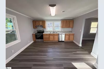 215 W Roosevelt Drive, Anderson, SC 29626 - Photo 3
