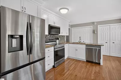307 Country Glen, Pelzer, SC 29669 - Photo 7
